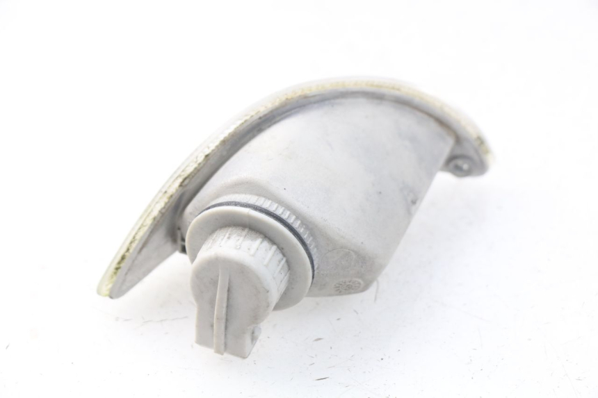 photo de REAR RIGHT TURN SIGNAL PIAGGIO VESPA LX IE 125 (2010 - 2012)