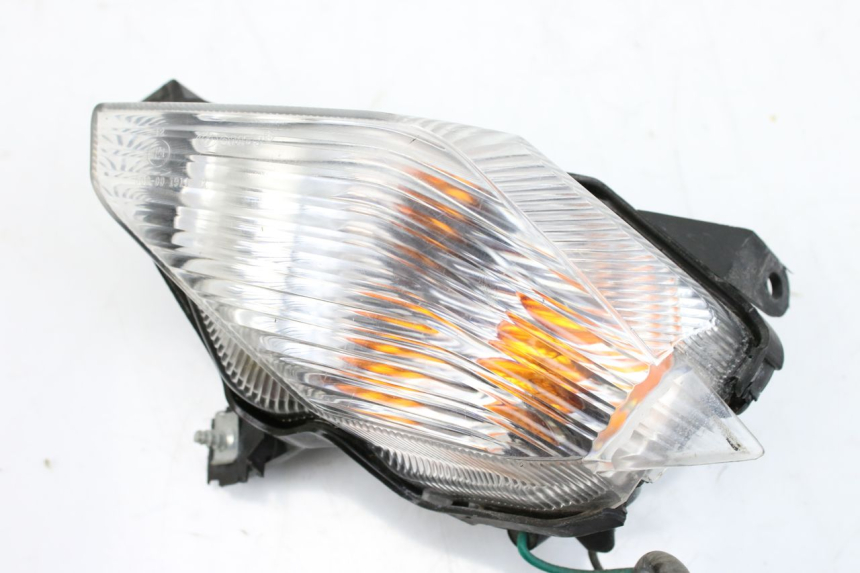 photo de RIGHT REAR TURN SIGNAL YAMAHA XP T-MAX TMAX ABS 530 (2012 - 2015)