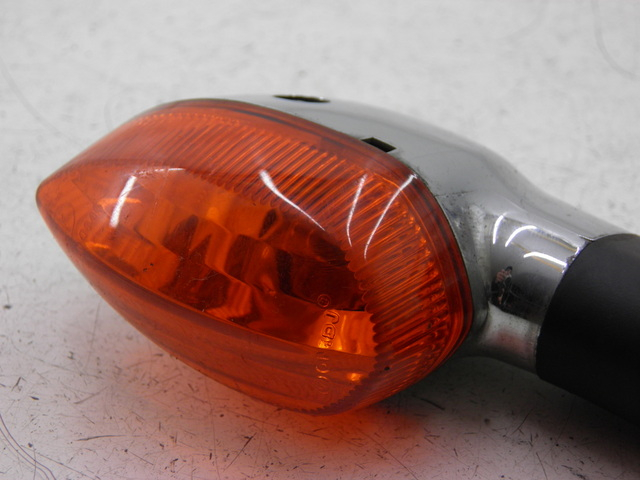 photo de REAR RIGHT TURN SIGNAL YAMAHA YBR CUSTOM 125 (2008 - 2010)