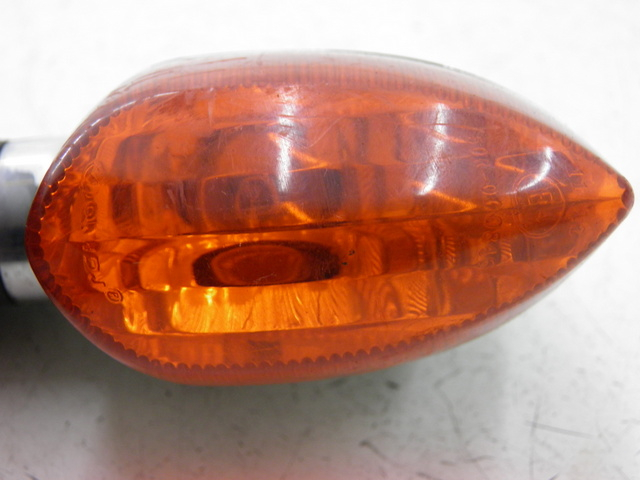 photo de REAR RIGHT TURN SIGNAL YAMAHA YBR CUSTOM 125 (2008 - 2010)