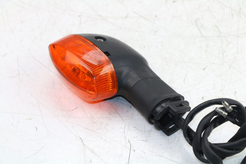 photo de REAR RIGHT TURN SIGNAL YAMAHA YZF R6 600 (2010 - 2016)