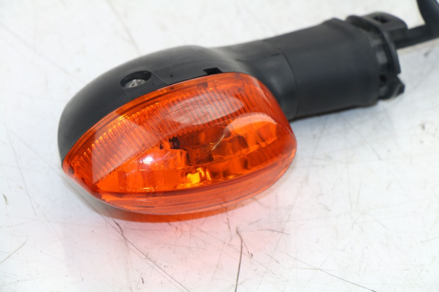 photo de REAR RIGHT TURN SIGNAL YAMAHA YZF R6 600 (2010 - 2016)