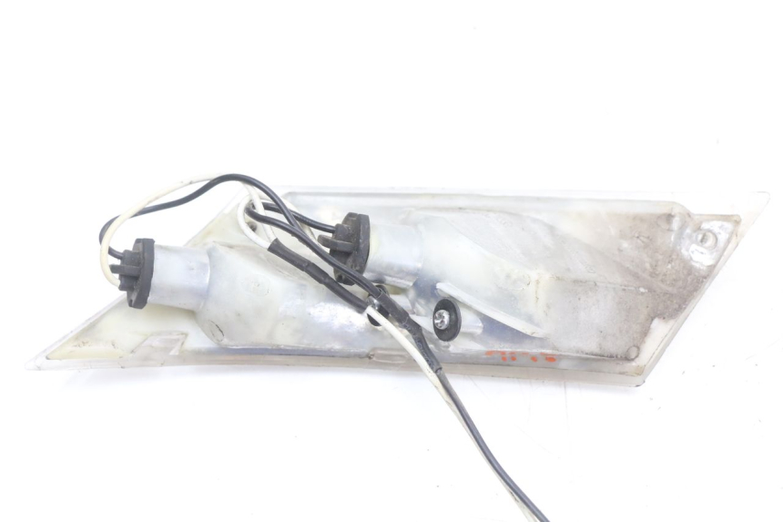 photo de RIGHT REAR TURN SIGNAL PIAGGIO ZIP 2T 50 (2009 - 2019)