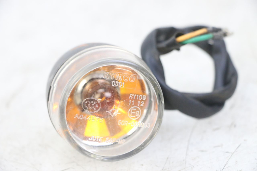 photo de LEFT REAR TURN SIGNAL KYMCO AGILITY 4T 50 (2005 - 2018)