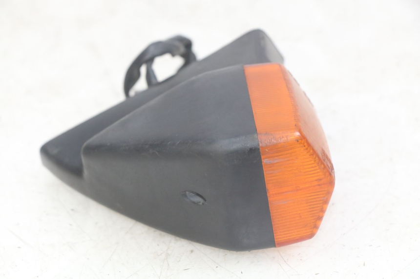 photo de LEFT REAR TURN SIGNAL HONDA CBR F SC25 1000 (1989 - 1992)