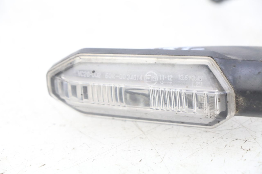 photo de LEFT REAR TURN SIGNAL HONDA CB R 1000 (2018 - 2023)