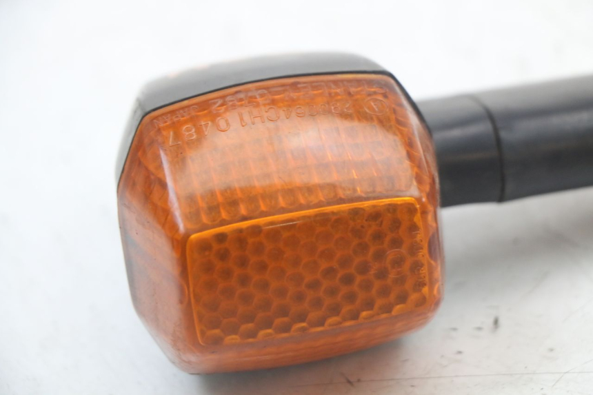 photo de REAR LEFT TURN SIGNAL KAWASAKI GTR 1000 (1994 - 2004)