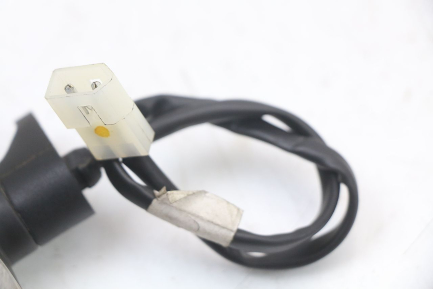 photo de REAR LEFT TURN SIGNAL MOTO GUZZI NORGE 8V GT 1200 (2011 - 2016)