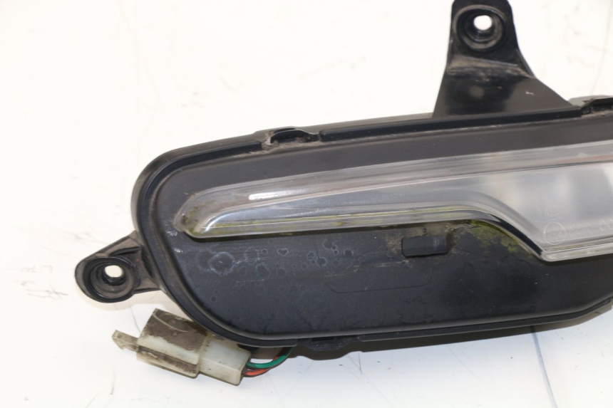 photo de LEFT REAR TURN SIGNAL PEUGEOT DJANGO 2T 50 (2014 - 2019)