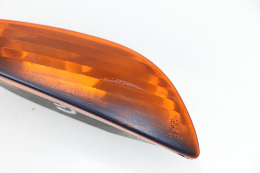 photo de REAR LEFT TURN SIGNAL PEUGEOT ELYSEO 125 (1999 - 2004)