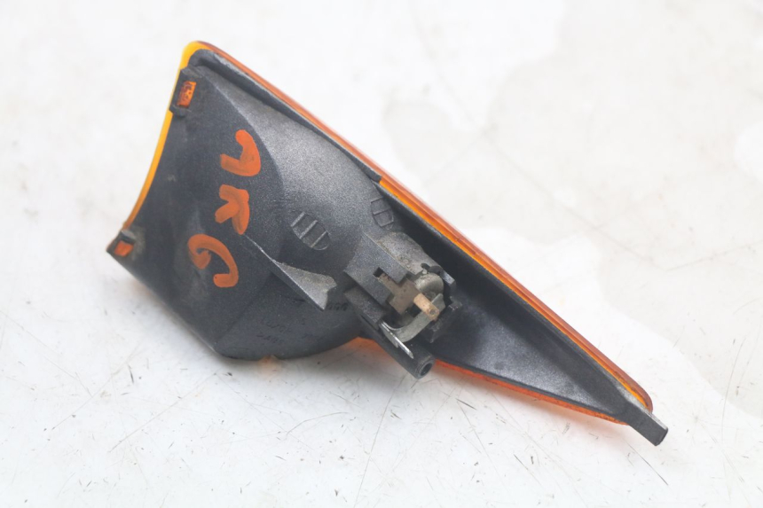 photo de LEFT REAR TURN SIGNAL PEUGEOT SPEEDFIGHT 100 (1997 - 2007)