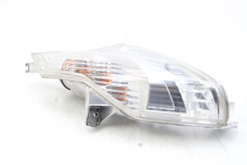photo de LEFT REAR TURN SIGNAL PIAGGIO BEVERLY 125 (2010 - 2015)