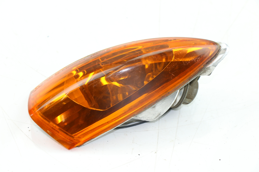 photo de REAR LEFT TURN SIGNAL PIAGGIO FLY 125 (2005 - 2012)