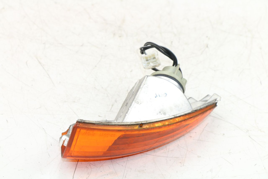 photo de REAR LEFT TURN SIGNAL PIAGGIO FLY 100 (2006 - 2010)