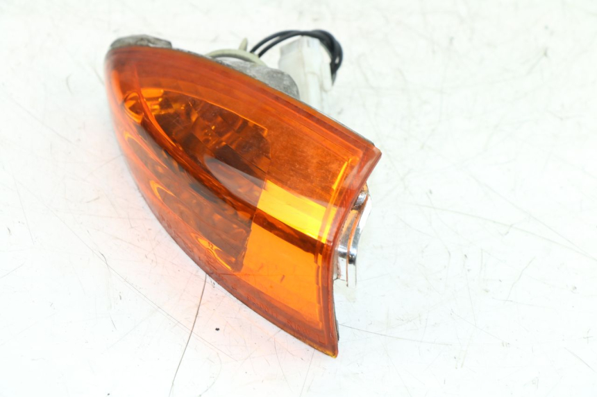 photo de REAR LEFT TURN SIGNAL PIAGGIO FLY 100 (2006 - 2010)