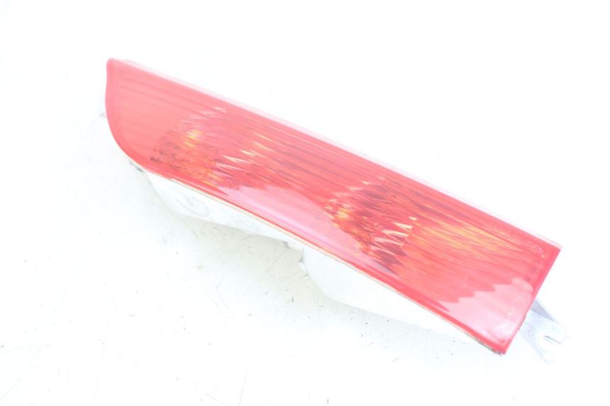 photo de LEFT REAR TURN SIGNAL PIAGGIO X8 125 (2004 - 2007)