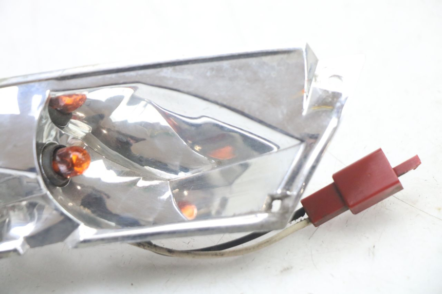 photo de LEFT REAR TURN SIGNAL PIAGGIO ZIP 2T 50 (2009 - 2019)