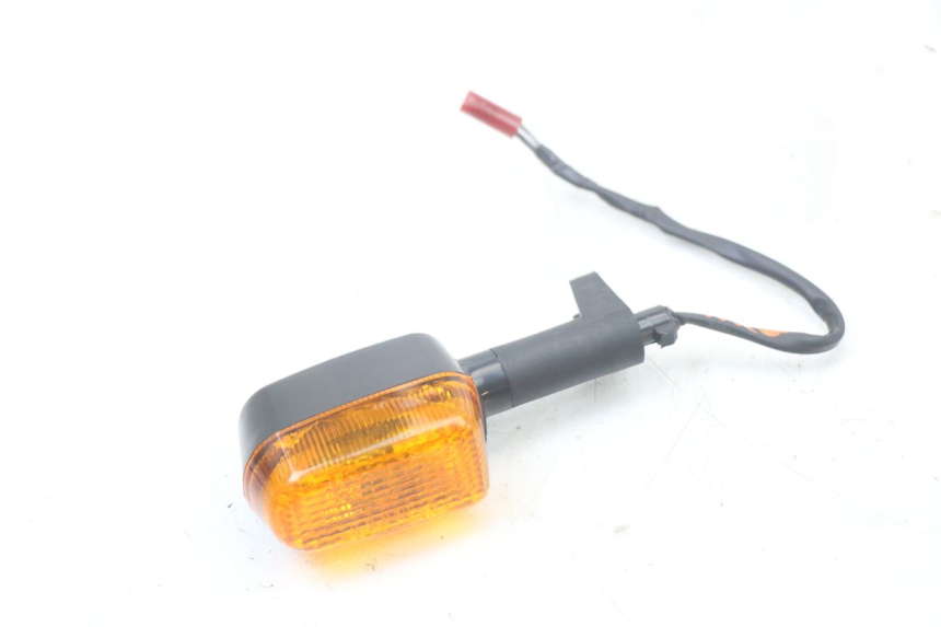 photo de REAR LEFT TURN SIGNAL ROYAL ENFIELD SCRAM 411 (2022 - 2024)