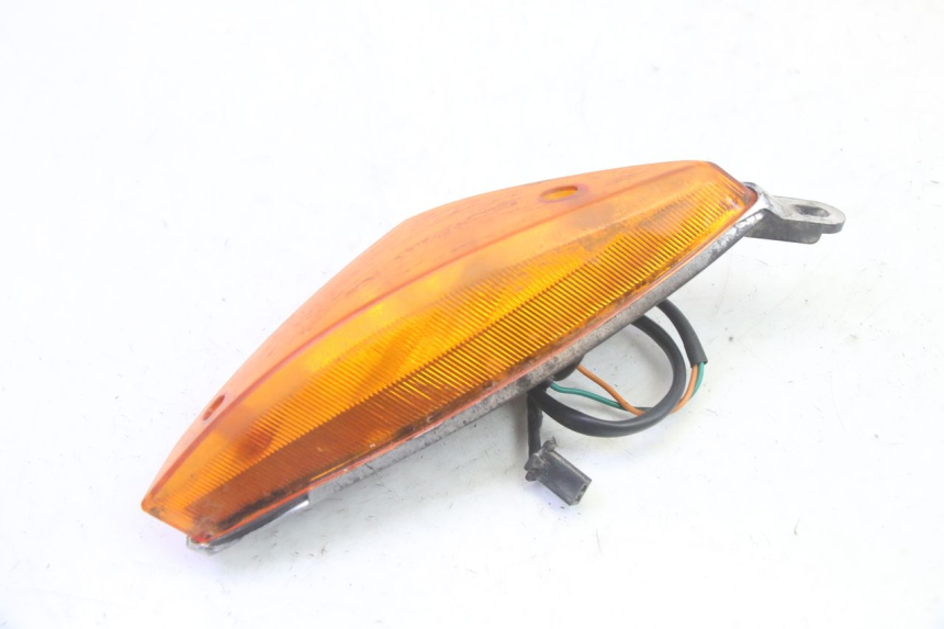 photo de REAR LEFT TURN SIGNAL DAELIM S1 125 (2007 - 2016) - Alternative perspective