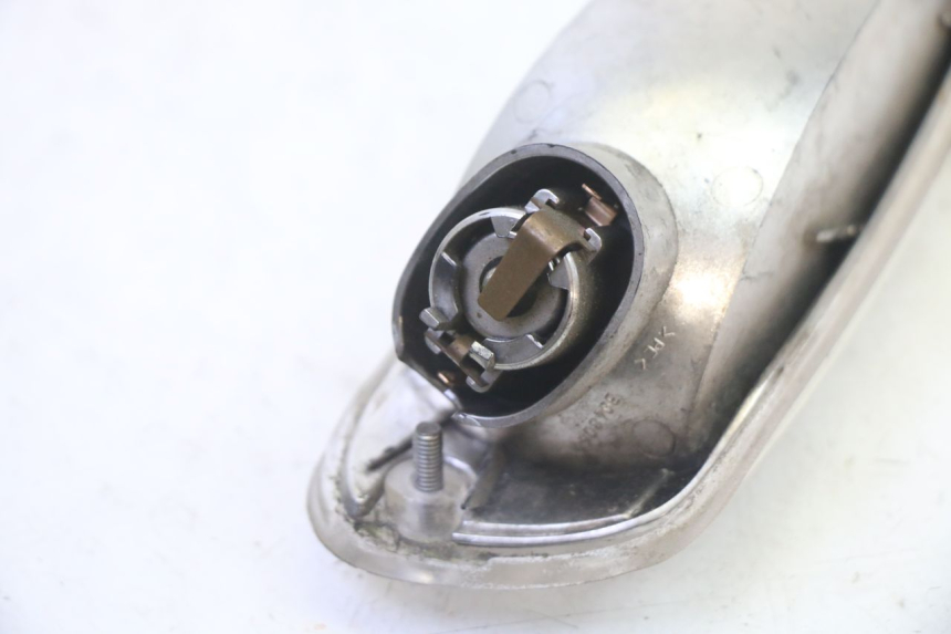 photo de REAR LEFT TURN SIGNAL APRILIA SR R 2T LC 50 (2018 - 2021)