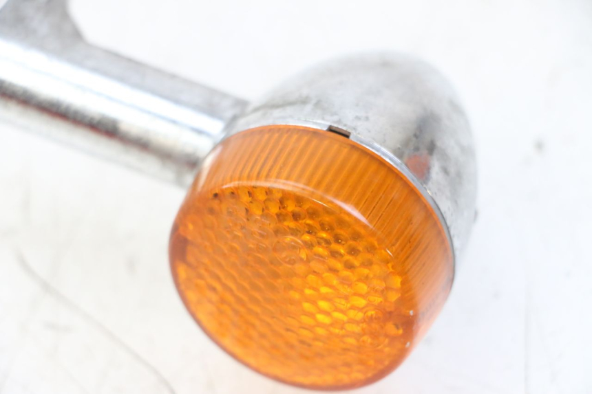photo de REAR LEFT TURN SIGNAL YAMAHA WHY 50 (1998 - 2000)