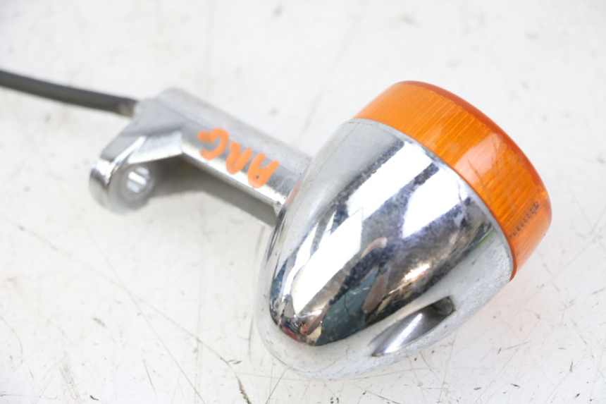 photo de REAR LEFT TURN SIGNAL YAMAHA WHY 50 (1998 - 2000)