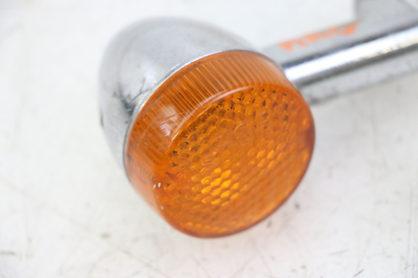 photo de REAR LEFT TURN SIGNAL YAMAHA WHY 50 (1998 - 2000)