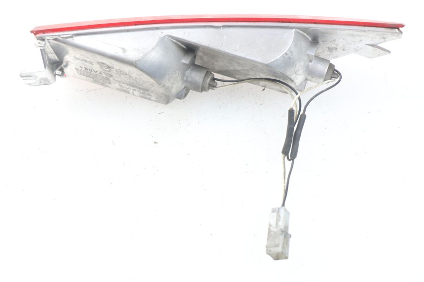 photo de LEFT REAR TURN SIGNAL PIAGGIO X8 125 (2004 - 2007)