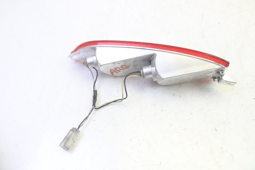 photo de LEFT REAR TURN SIGNAL PIAGGIO X8 125 (2004 - 2007) - Fixing points details
