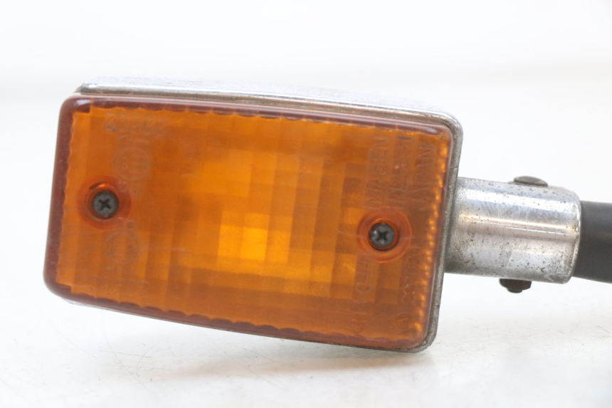 photo de REAR LEFT TURN SIGNAL YAMAHA XJ F 900 (1983 - 1994)