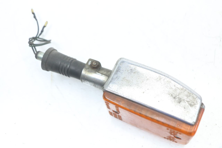 photo de REAR LEFT TURN SIGNAL YAMAHA XJ F 900 (1983 - 1994)
