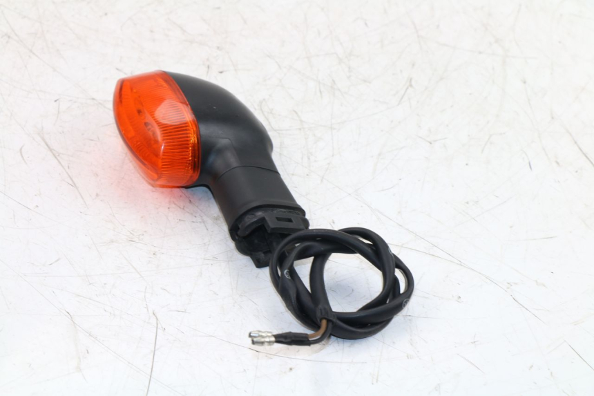 photo de REAR LEFT TURN SIGNAL YAMAHA YZF R6 600 (2010 - 2016)