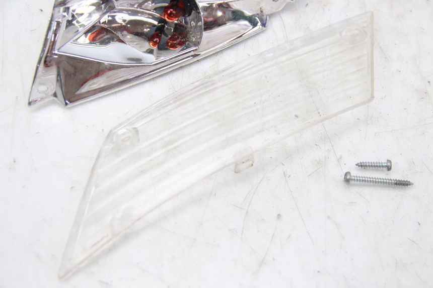 photo de LEFT REAR TURN SIGNAL PIAGGIO ZIP 4T 50 (2018 - 2020)