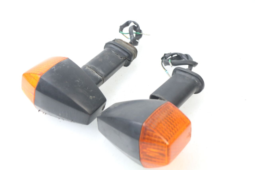 photo de REAR TURN SIGNAL KAWASAKI GTR 1000 (1994 - 2004)