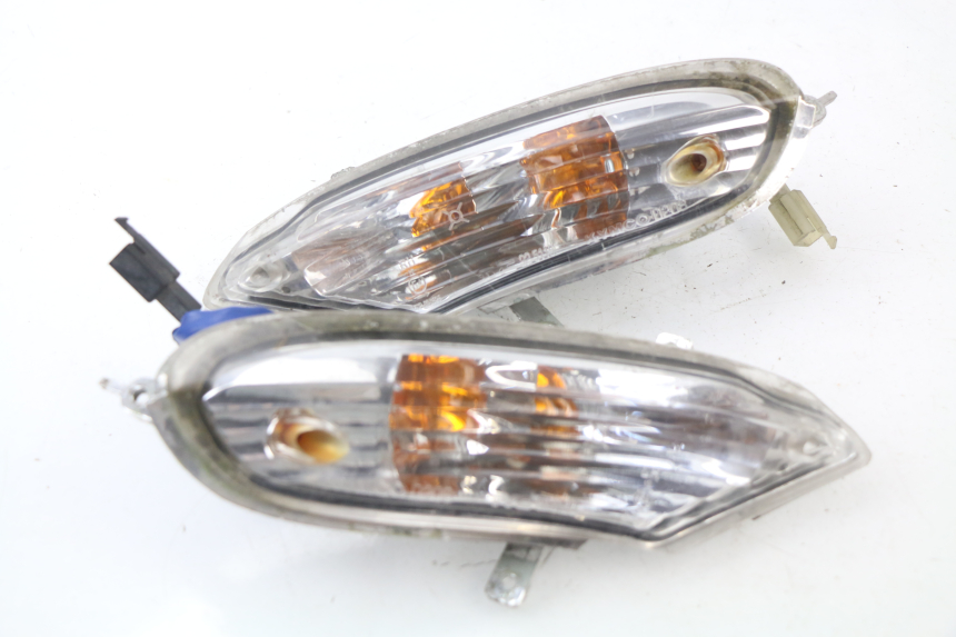 photo de REAR TURN SIGNAL KYMCO GRAND DINK 250 (2002 - 2007)