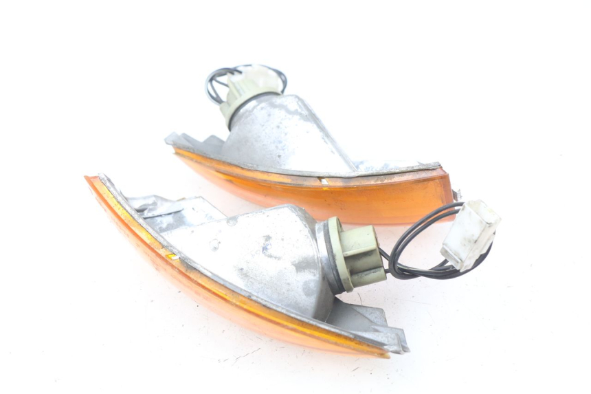 photo de REAR TURN SIGNAL PIAGGIO FLY 125 (2005 - 2012)