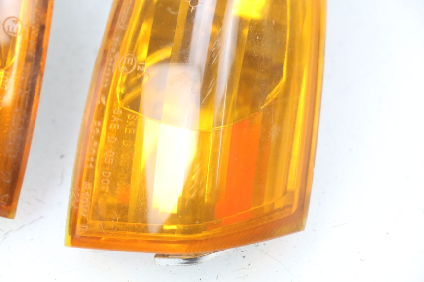 photo de REAR TURN SIGNAL PIAGGIO FLY 125 (2005 - 2012)