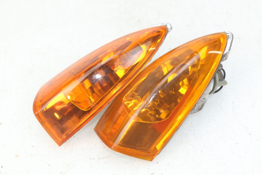 photo de REAR TURN SIGNAL PIAGGIO FLY 125 (2005 - 2012)