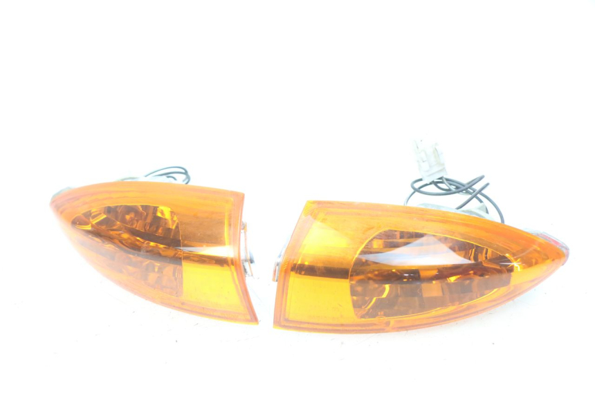 photo de REAR TURN SIGNAL PIAGGIO FLY 100 (2006 - 2010)