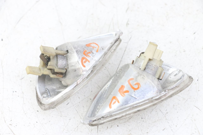 photo de REAR TURN SIGNAL PIAGGIO LIBERTY 125 (2009 - 2013)