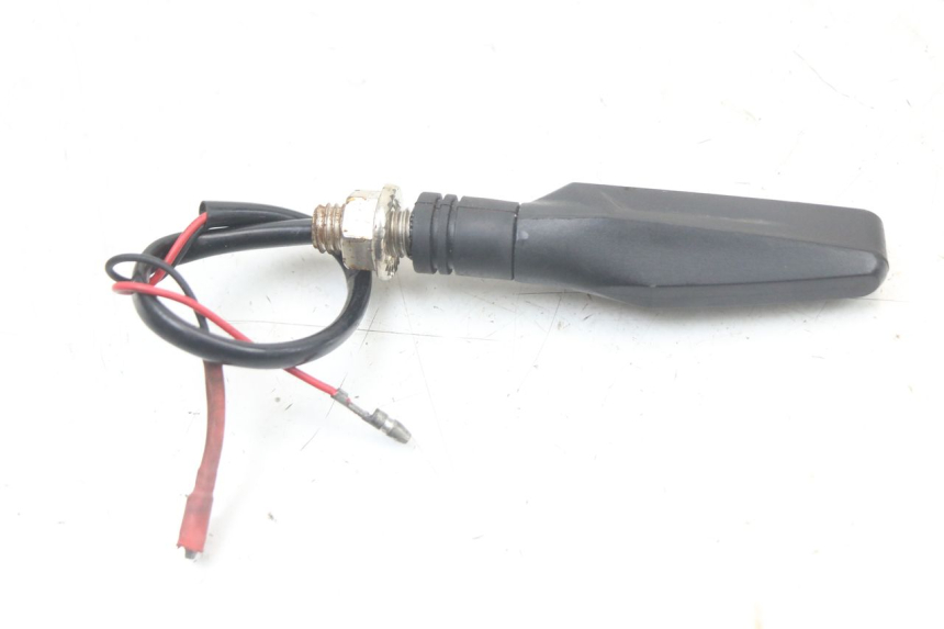 photo de REAR TURN SIGNAL SUZUKI GS F 500 (2004 - 2007)