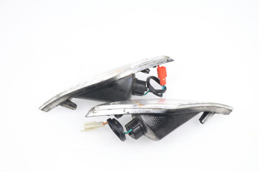 photo de REAR TURN SIGNAL SYM FIDDLE 3 III 50 (2014 - 2017)