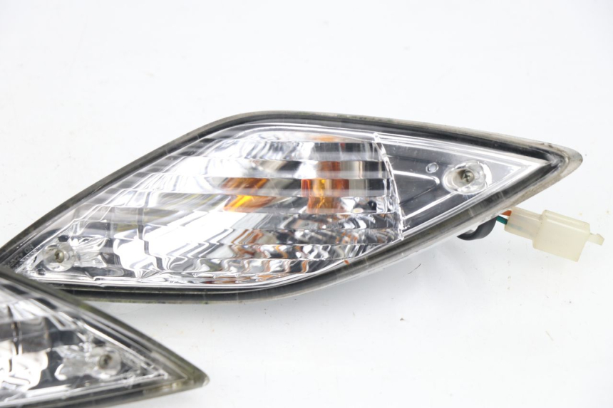 photo de REAR TURN SIGNAL SYM FIDDLE 3 III 50 (2014 - 2017)