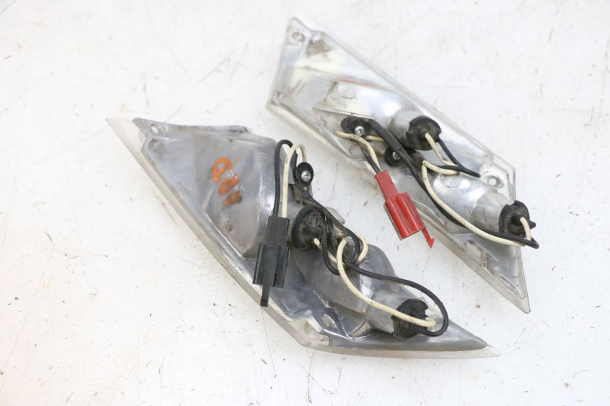 photo de REAR TURN SIGNAL PIAGGIO ZIP 2T 50 (2009 - 2019) - Zoom on usage condition