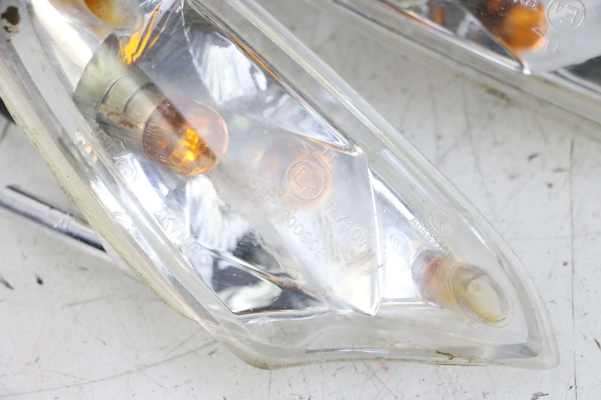 photo de FRONT TURN SIGNAL KYMCO AGILITY 4T 50 (2018 - 2022) - Zoom on usage condition