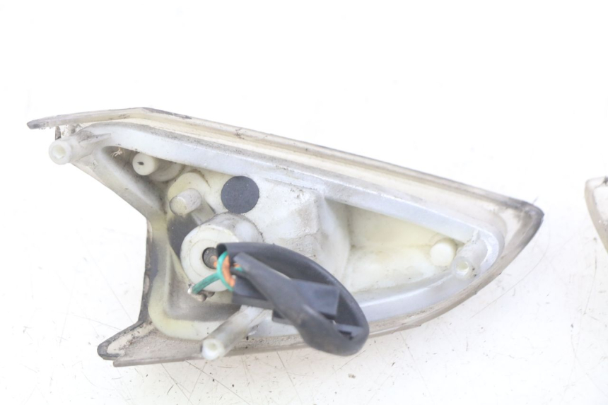 photo de FRONT TURN SIGNAL KYMCO AGILITY RS 4T 50 (2009 - 2013)