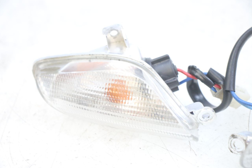 photo de FRONT TURN SIGNAL APRILIA SR 2T 50 (2012 - 2017)