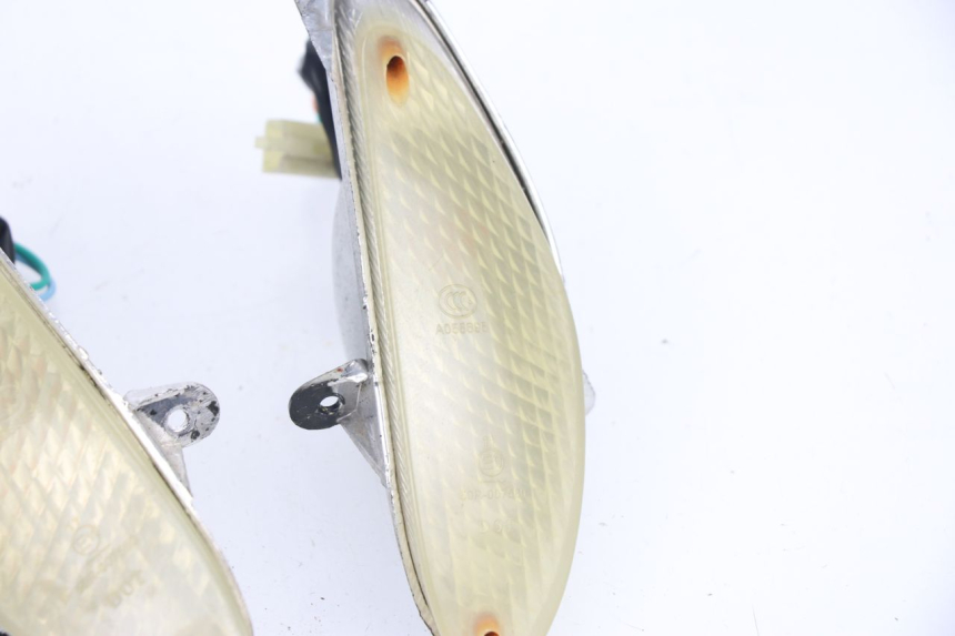 photo de FRONT TURN SIGNAL TAOTAO ATM 50 50 (2010 - 2018)