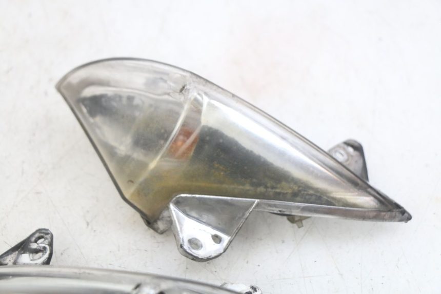 photo de FRONT TURN SIGNAL PEUGEOT CITYSTAR 125 (2011 - 2017)