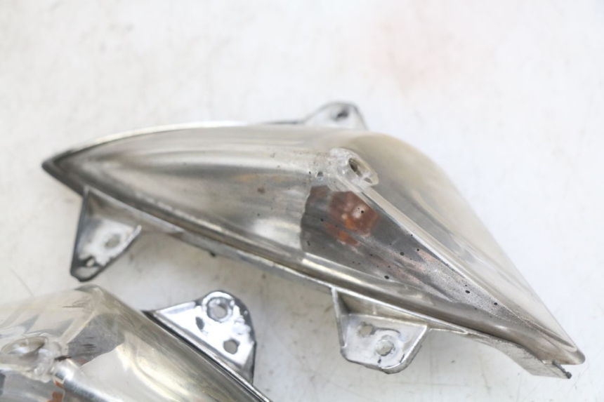 photo de FRONT TURN SIGNAL PEUGEOT CITYSTAR 125 (2011 - 2017)